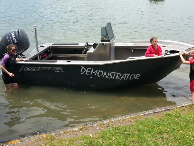 Kingfisher 535 Centre Console Kingfisher 535 centre console