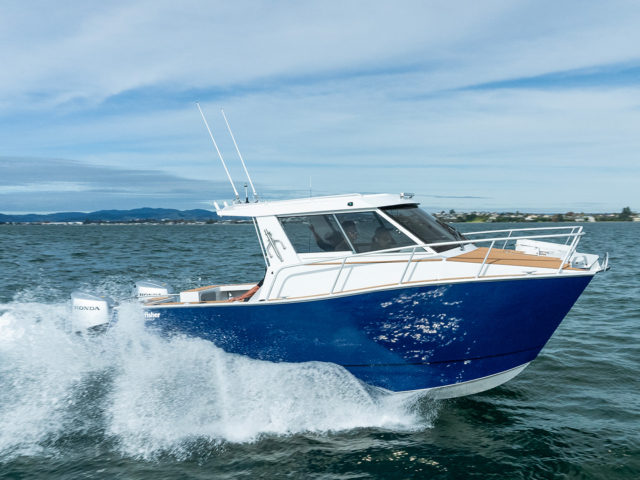 Kingfisher 730 Powercat – 23 730 Powercat