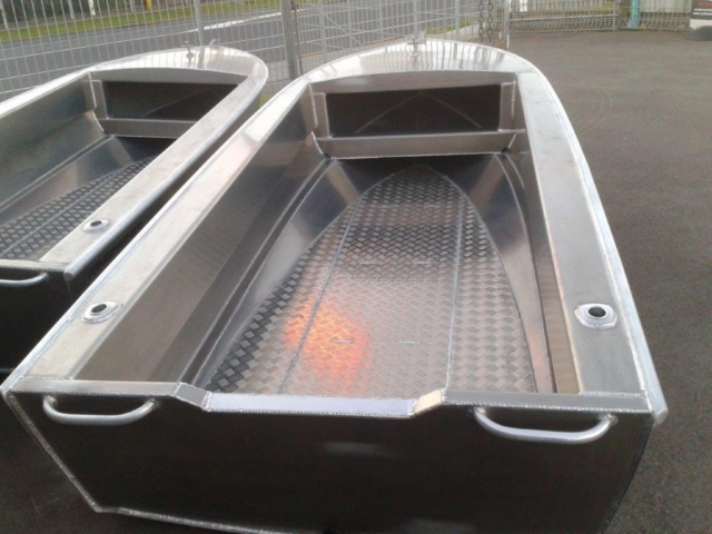 Kingfisher 385 Monohull